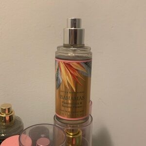 Bahamas Passionfruit And Banana Flower